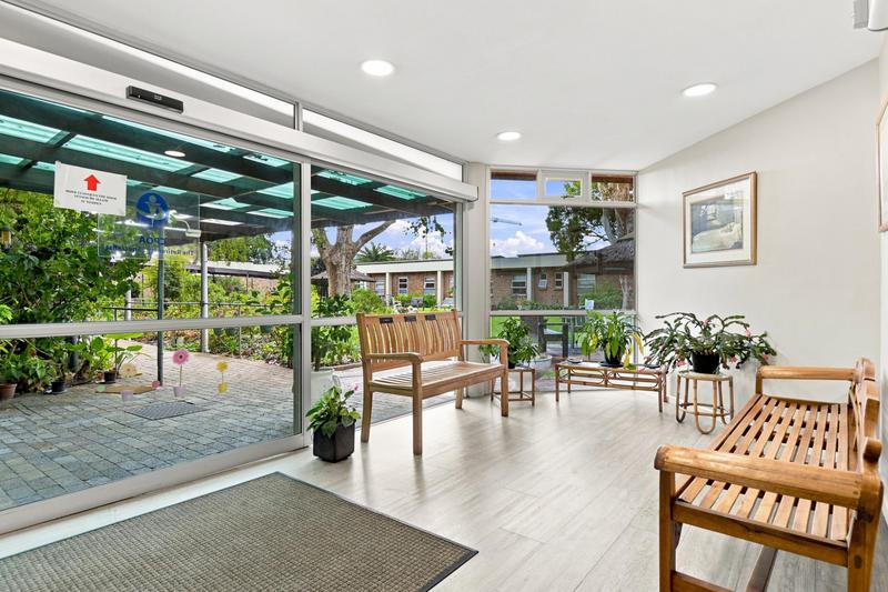 1 Bedroom Property for Sale in Pinelands Western Cape